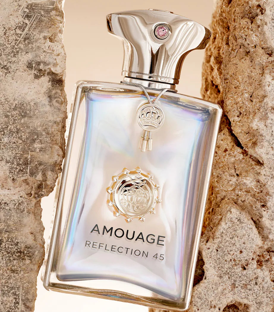 Amouge Reflection 45 Sample